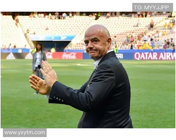 姚明明离职引发热议球迷与业内人士纷纷发表看法与分析 姚明明离职引发热议球迷与业内人士纷纷发表看法与分析