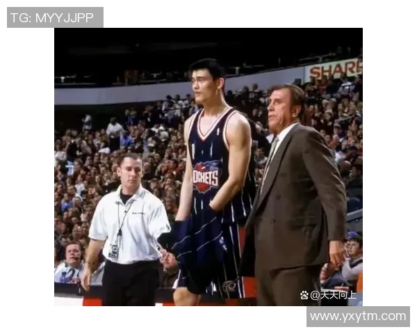 当年姚明不倒的传奇岁月与篮球梦想的永恒追求