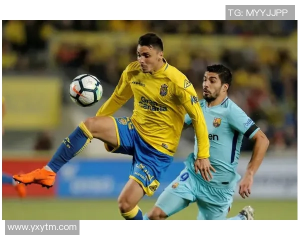 足球明星的女儿在比赛中表现出色成功进球引发热议 足球明星的女儿在比赛中表现出色成功进球引发热议