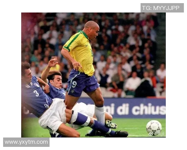 卡纳瓦罗与马尔蒂尼意大利足球防守艺术的传承与辉煌