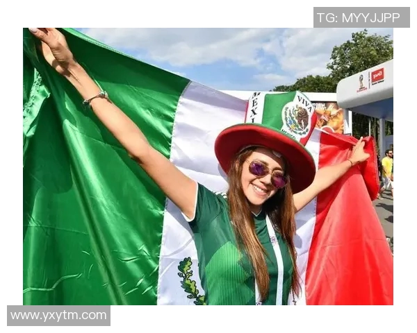 足球明星与美女球迷的激情碰撞展现绿茵场上的魅力与风采