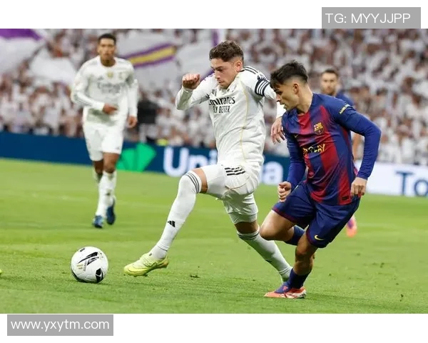 西甲联赛中的中国足球明星们如何在欧洲赛场展现自我魅力与实力 西甲联赛中的中国足球明星们如何在欧洲赛场展现自我魅力与实力