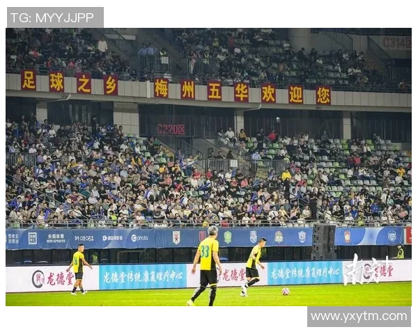 足球明星齐聚一堂畅谈梦想精彩碰杯视频高清回顾 足球明星齐聚一堂畅谈梦想精彩碰杯视频高清回顾