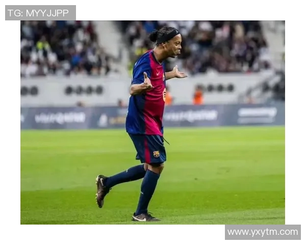 足球天才小罗的传奇人生与辉煌成就全解析 足球天才小罗的传奇人生与辉煌成就全解析